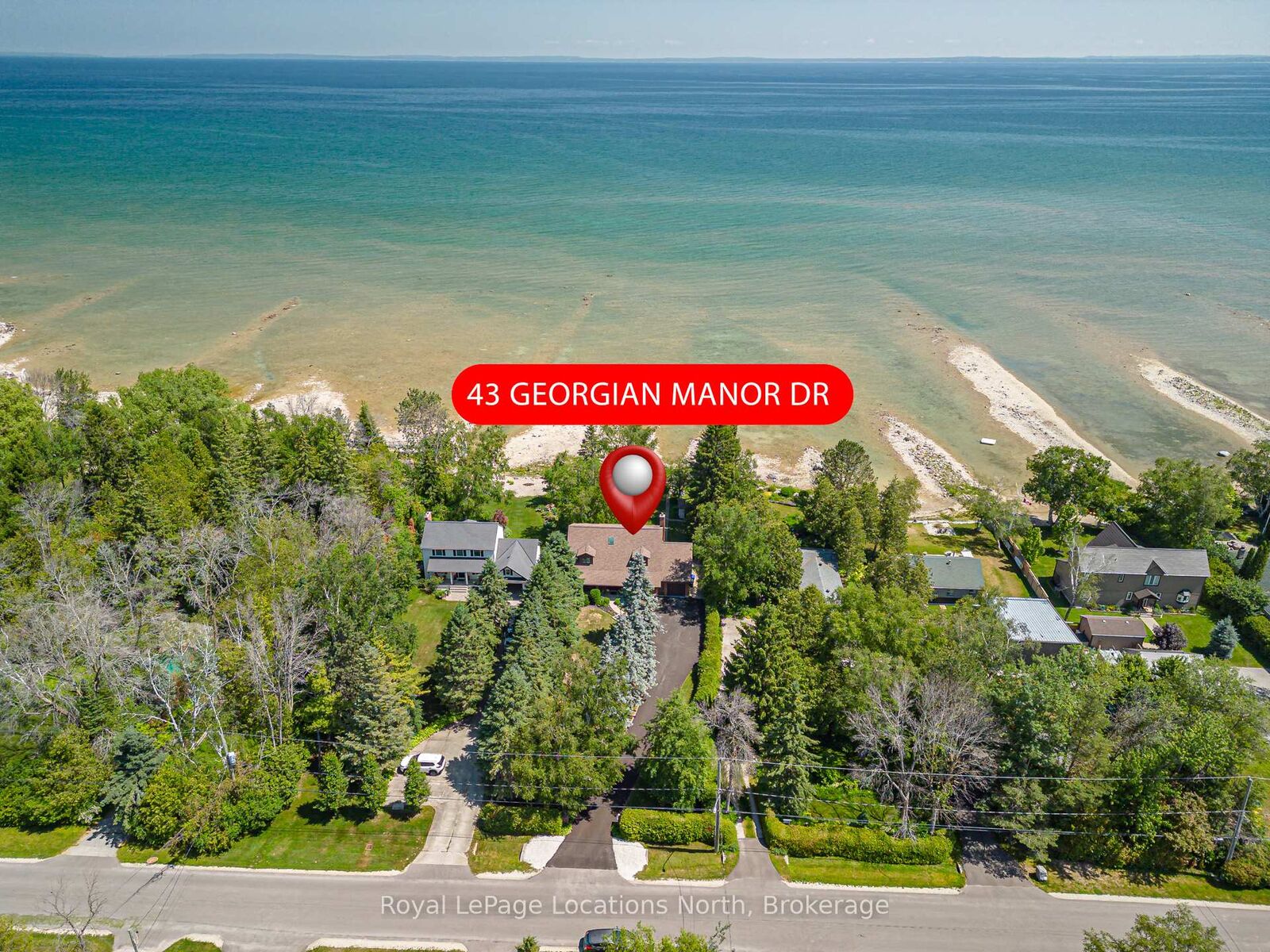 Property Photo: 43 Georgian Manor Drive ON L9Y 5P3