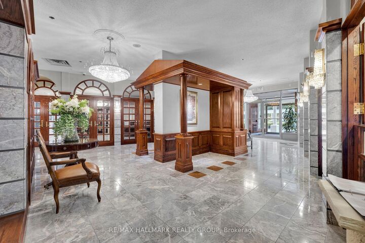 Property Photo: 1480 Riverside Drive 2204 ON K1G 5H2