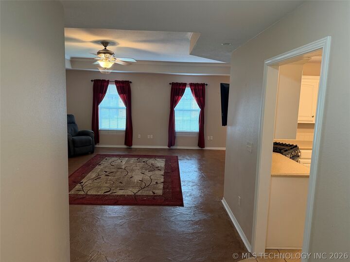 Property Photo: 1649 Brentwood OK 73401