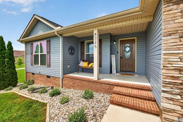 Property Photo: 4325 Hensley Ct TN 38501