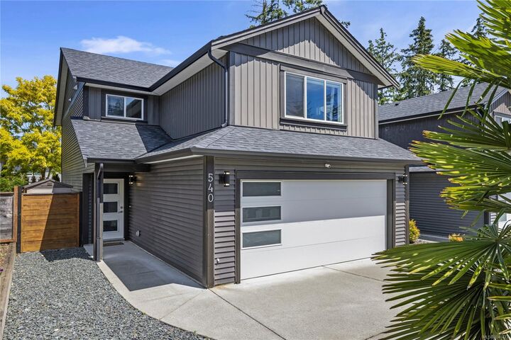 Property Photo: 540 Steeves Rd BC V9R 0H8
