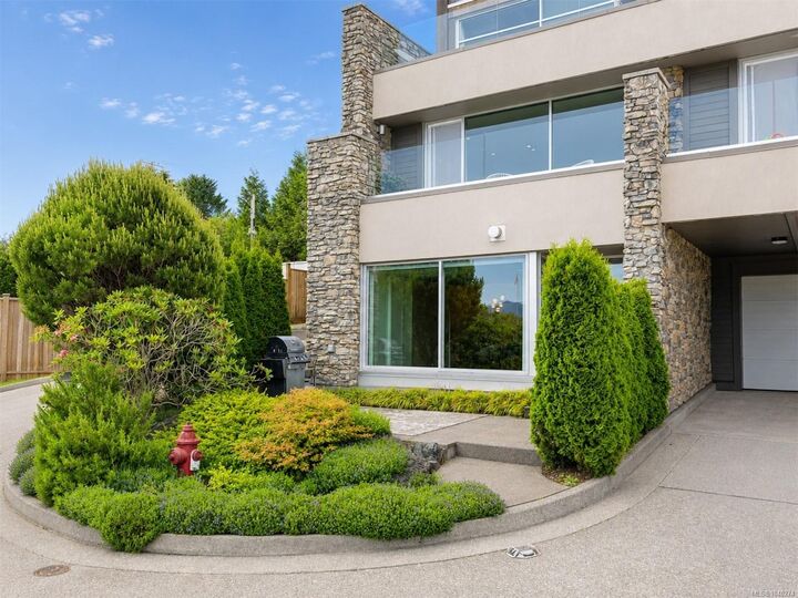 Property Photo:  368 Main St #106  BC V0R 2Z0 