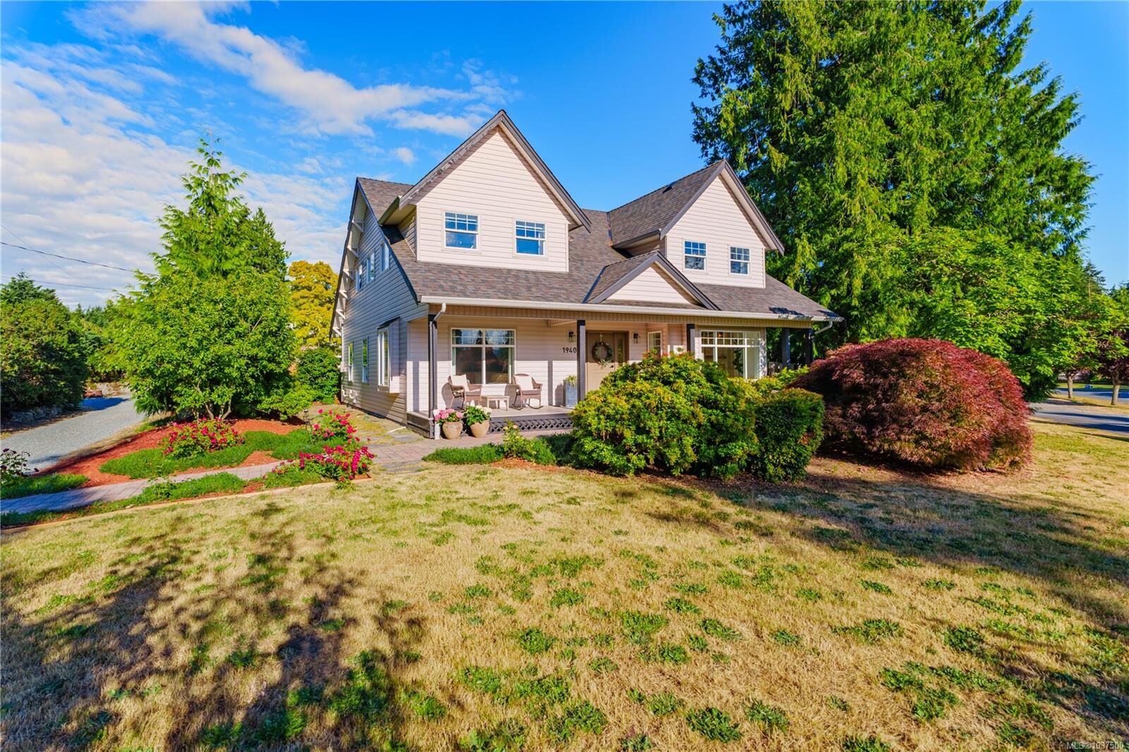 Property Photo: 1940 Emma Way BC V9X 1H4