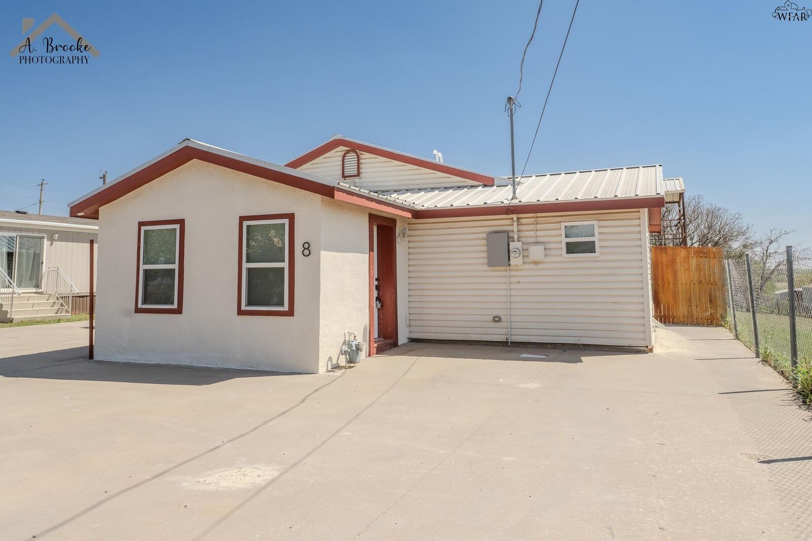Property Photo:  8 Fenoglio Avenue  TX 76308 