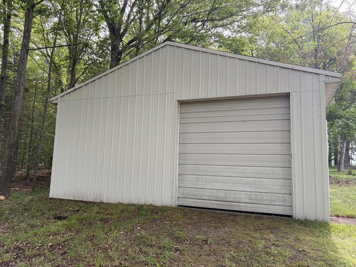 Property Photo:  1374 North Somers Road  MI 48742 