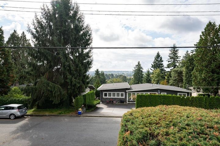 Property Photo: 5529 Keith Street BC V5J 3C4