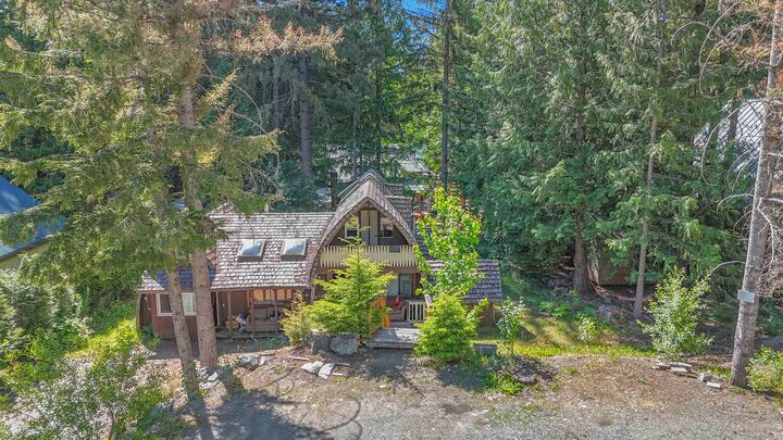 8160 Alpine Way — photo 1