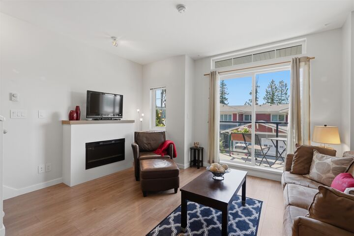 Property Photo:  5906 Beachgate Lane  BC V7Z 0S3 