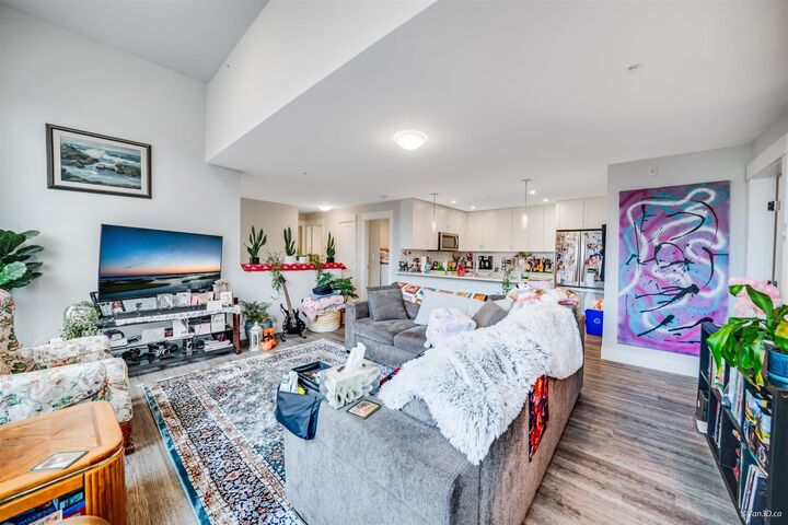 Property Photo: 2180 Kelly Avenue 4170 BC V3C 0L1