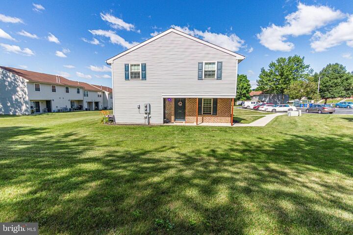 Property Photo:  1701 Long Drive 216  PA 17406 