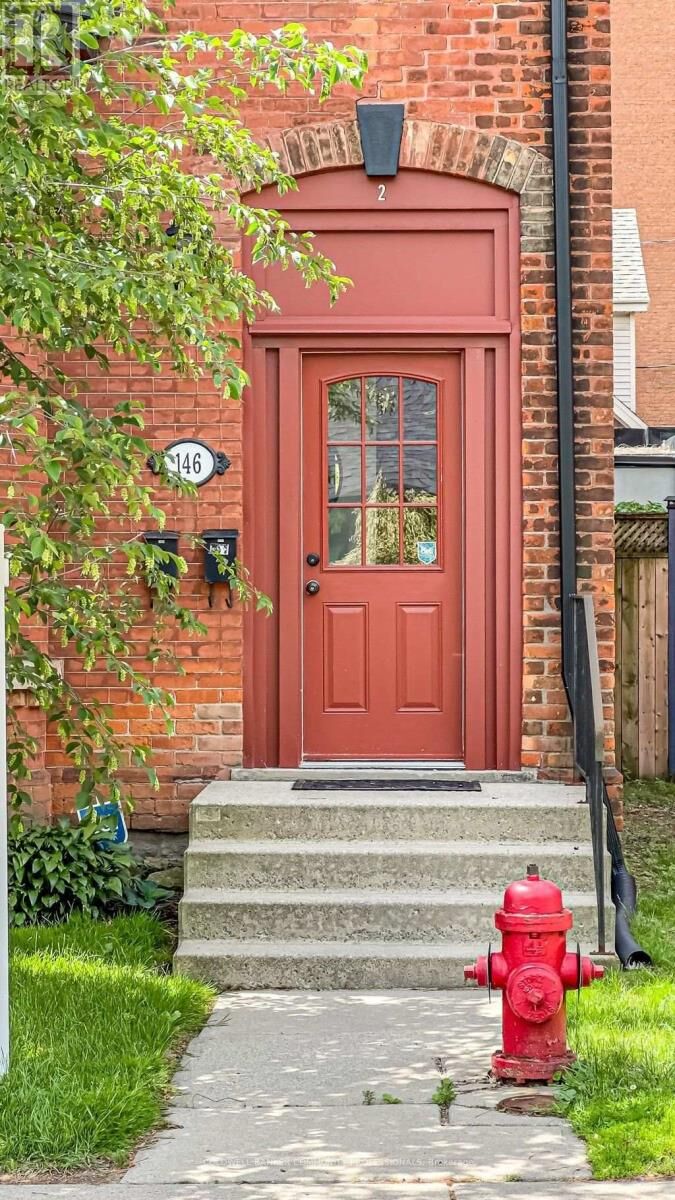 Property Photo:  146 Forest Avenue  ON L8N 1X5 