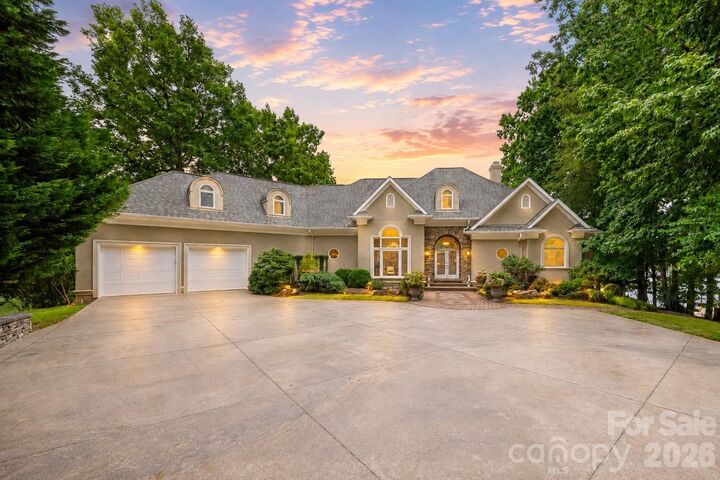 Property Photo:  2161 Windy Oaks Road  SC 29708 