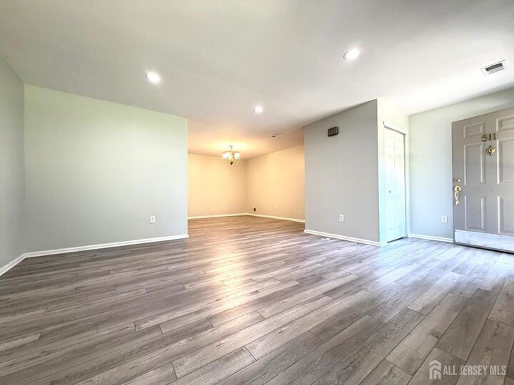 Property Photo:  511 Dunn Circle  NJ 08807 