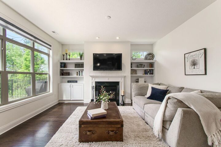 Property Photo:  10411 Spicebrush Drive  OH 43064 