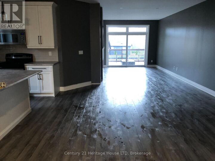 Property Photo: 8439 Willoughby Drive West ON L2G 6X4