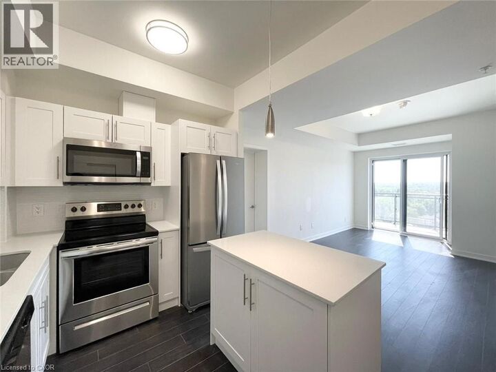 Property Photo:  128 King Street 1606  ON N2J 0E9 