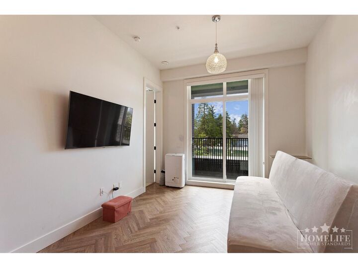 Property Photo:  13929 105 Boulevard 203  BC V3T 5R9 