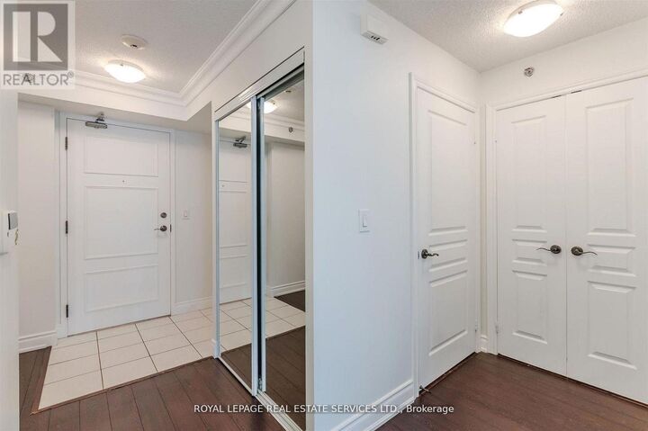 Property Photo: 3 Marine Parade Drive 1109 ON M8V 3Z5
