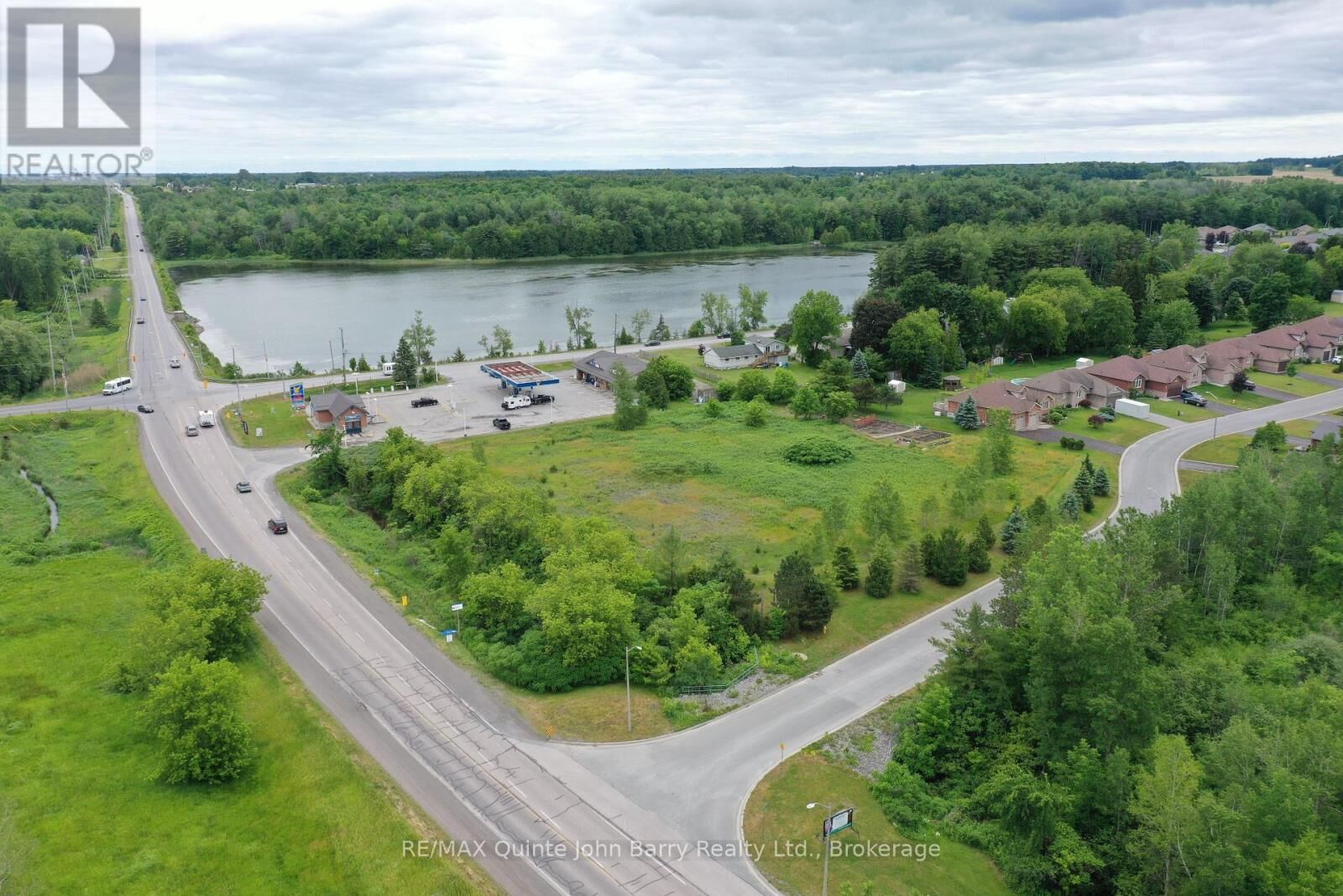 Property Photo:  0 County Rd 40  ON K8V 0A5 