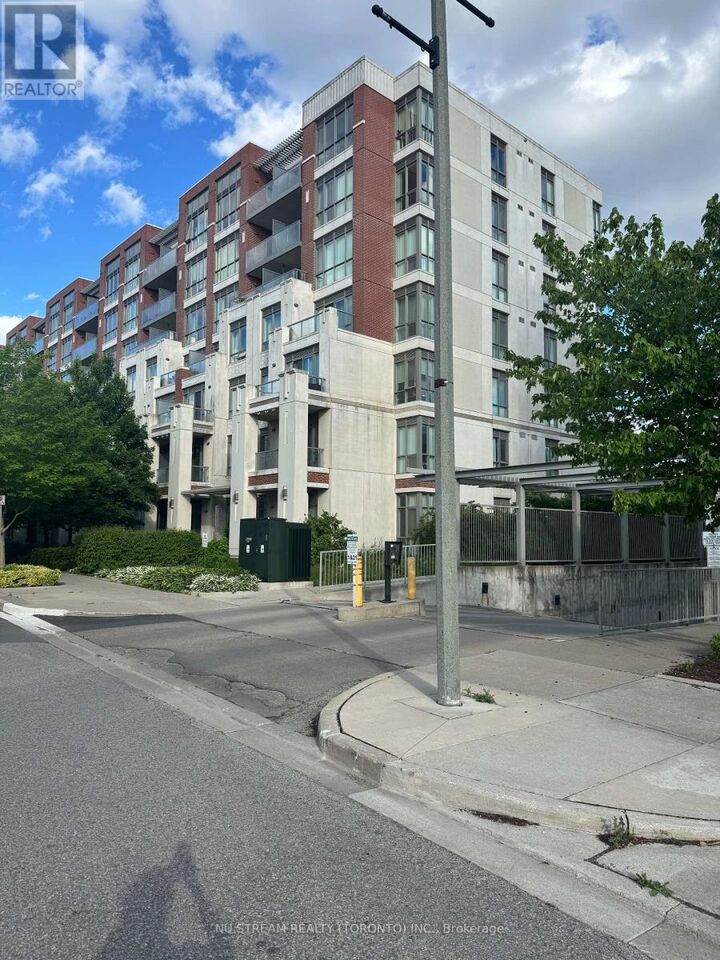 Property Photo:  39 Upper Duke Crescent 318  ON L6G 0B8 