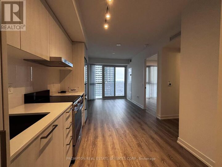 Property Photo:  195 Commerce Street 3517  ON L4K 0P9 