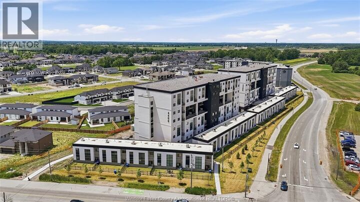 Property Photo:  4400 Laurier Parkway 475  ON N9H 0E1 