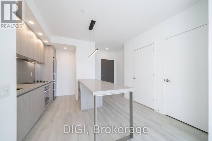 Property Photo:  57 Spadina Avenue 711  ON M5V 0T9 