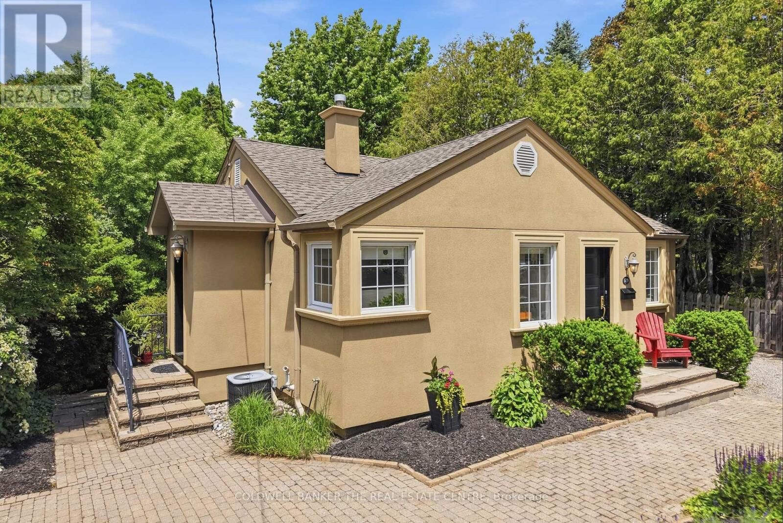 Property Photo: 519 College Street ON L3Y 1C7
