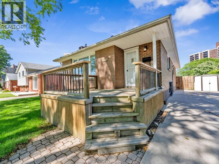 Property Photo:  372 Carling Crescent  ON N8S 3X8 