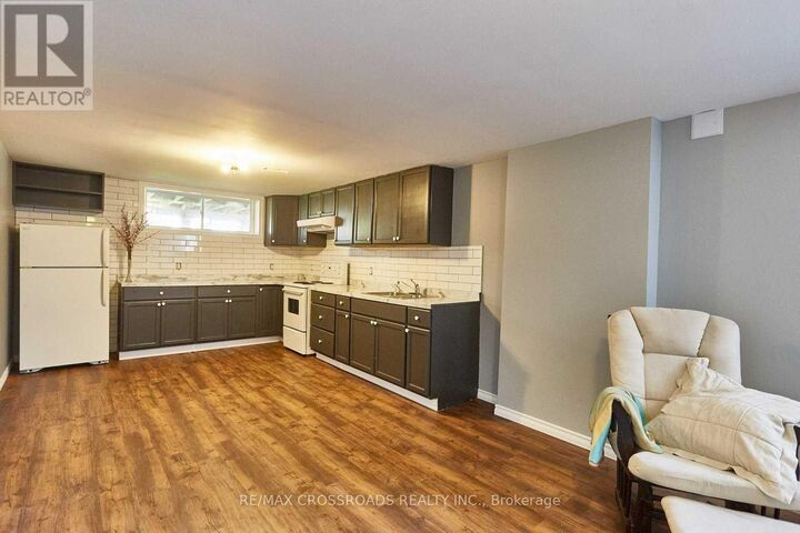 Property Photo:  904 Crocus Crescent Bsmt  ON L1N 2A7 
