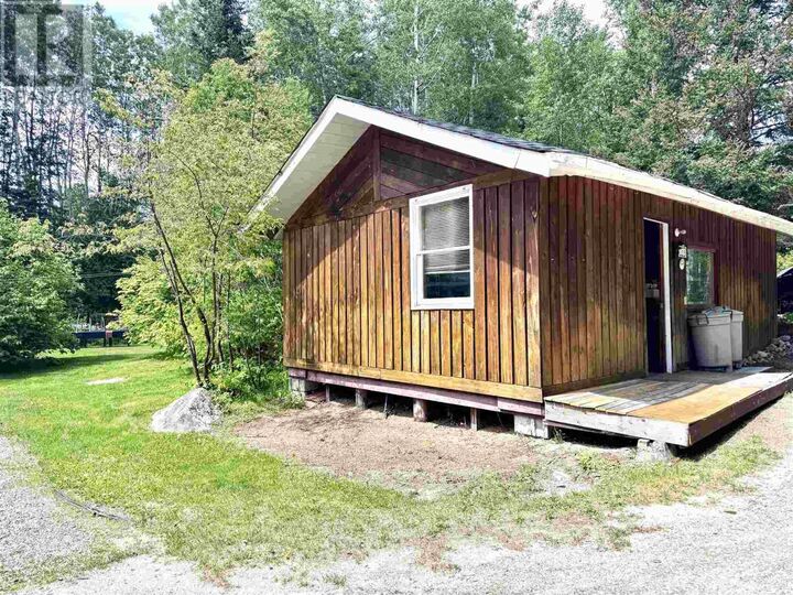 Property Photo: 523 Lyndale Rd ON P0M 3G0