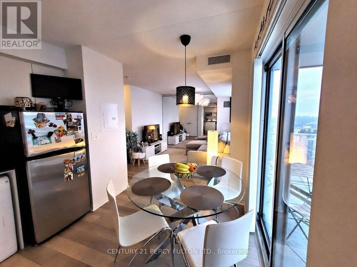 Property Photo:  275 Yorkland Road 2703  ON M2J 0B4 
