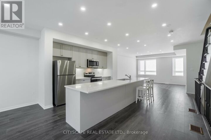 Property Photo:  3 Woodstream Drive  ON M9W 0G1 