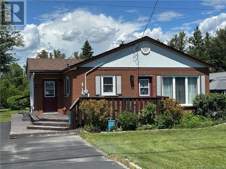 Property Photo:  1564 Cecile Street  ON P3N 1G9 