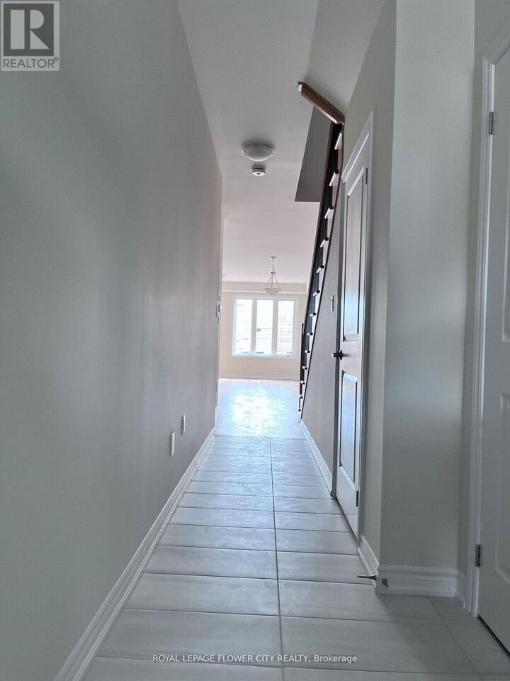Property Photo: 1438 Almonte Drive ON L7P 3A6