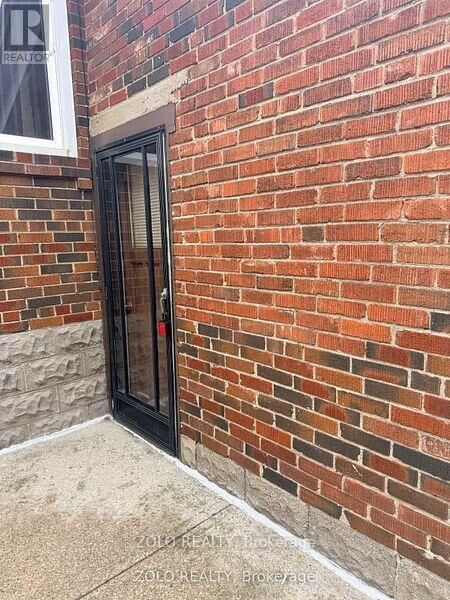Property Photo: 469 Evans Avenue ON M8W 2T6