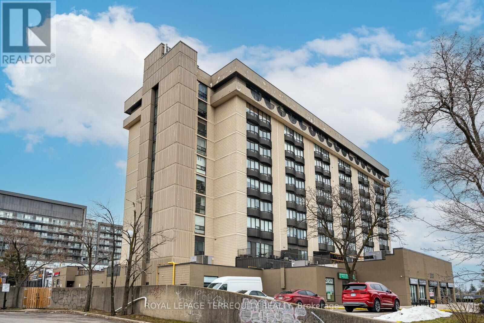 Property Photo:  2737 Keele Street 225  ON M3M 2E9 