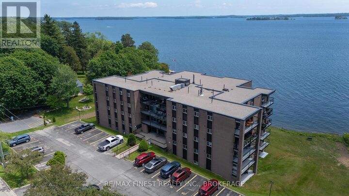 Property Photo: 610 William Street South 101 ON K7G 3A4