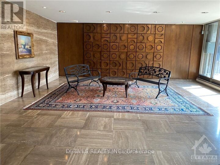Property Photo: 2625 Regina Street 2102 ON K2B 5W8
