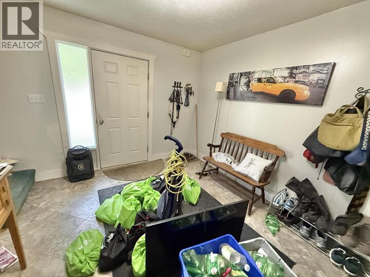 Property Photo:  834 Rolph Street  BC V2J 3M1 