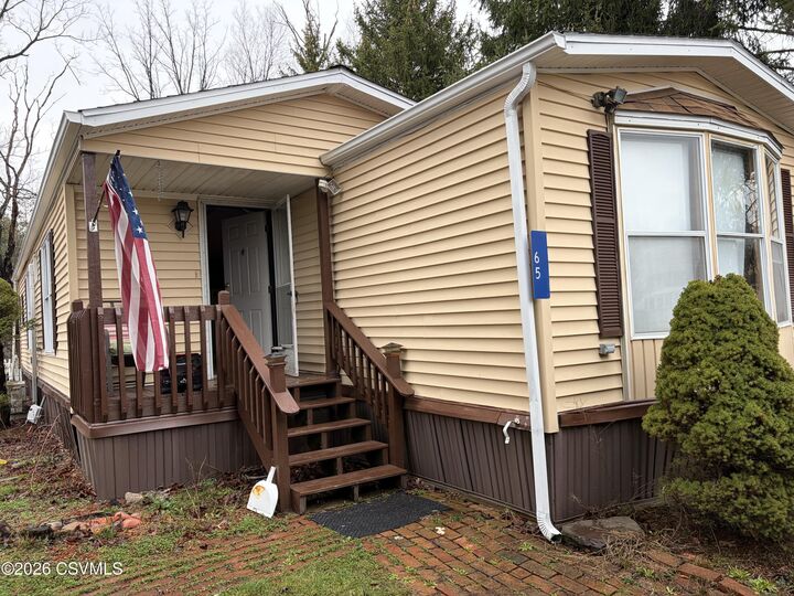 Property Photo:  65 W Overlook Street  PA 17859 