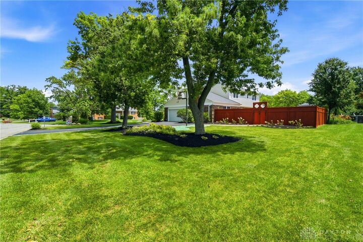 Property Photo: 197 Acoma Drive OH 45040