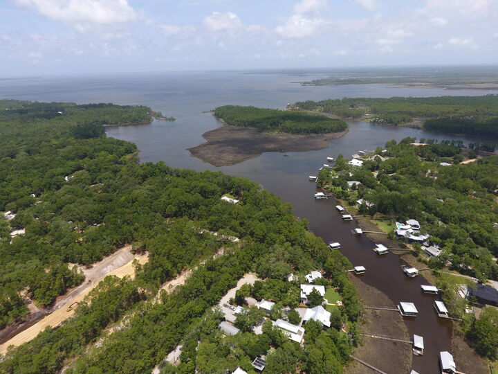 Property Photo:  2 Dog-Hobble Lane  FL 32459 