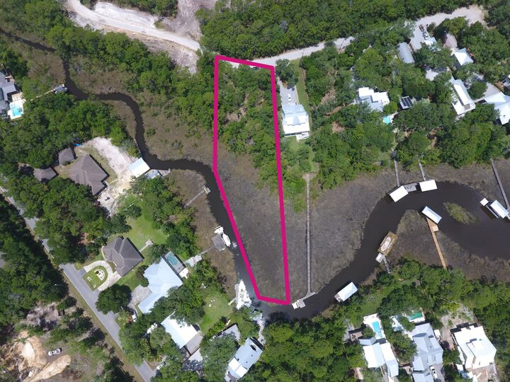 Property Photo:  2 Dog-Hobble Lane  FL 32459 