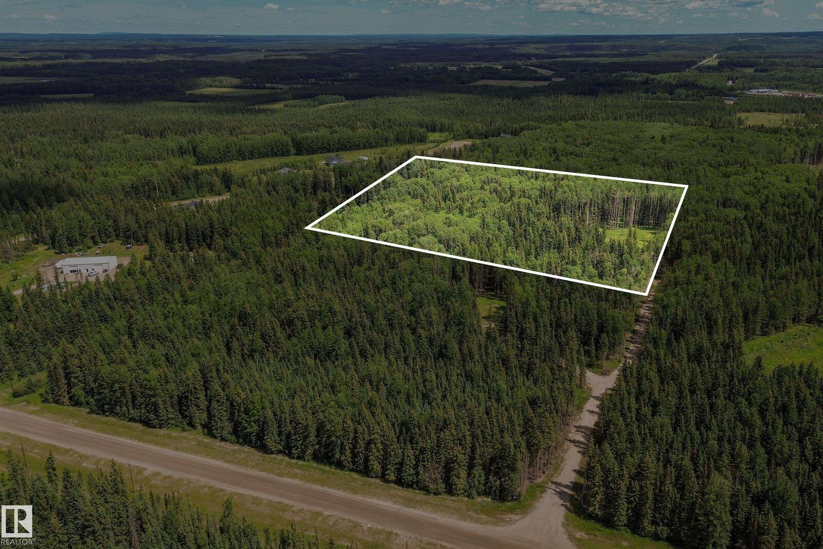 Property Photo:  Rr171 North Of Hwy 748  AB T7E 3L1 