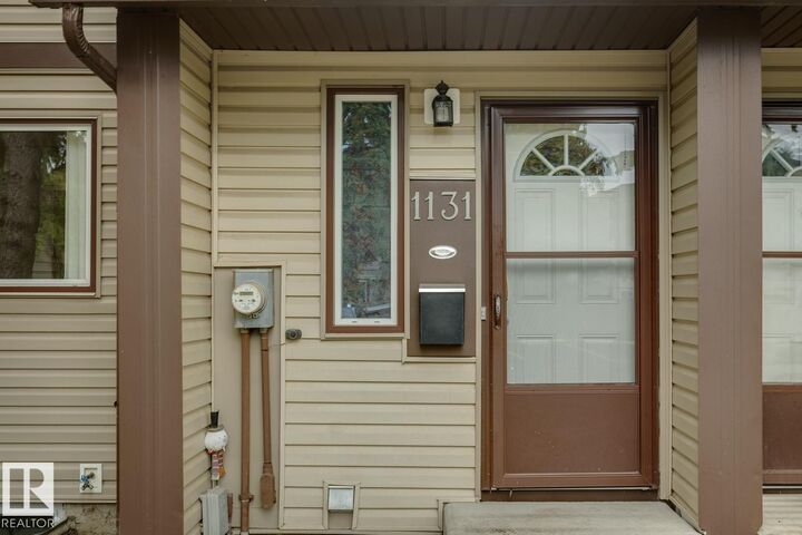Property Photo:  1131 Hooke Road NW  AB T5A 4A5 