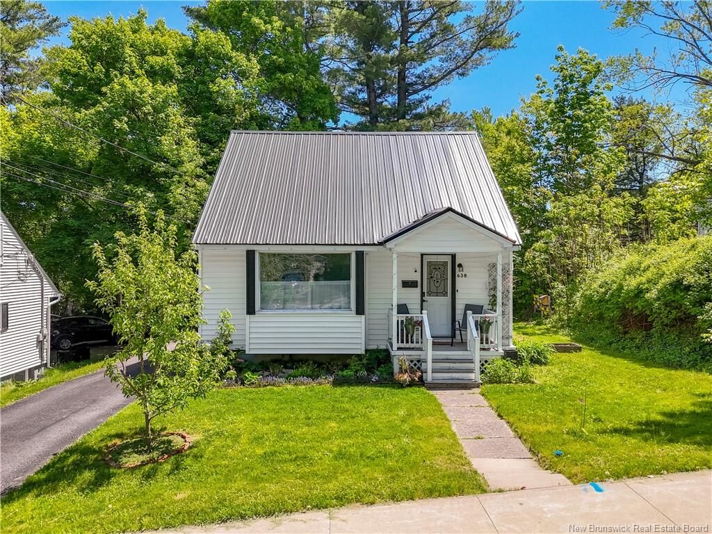 Property Photo:  638 Hanson Street  NB E3B 3Z9 