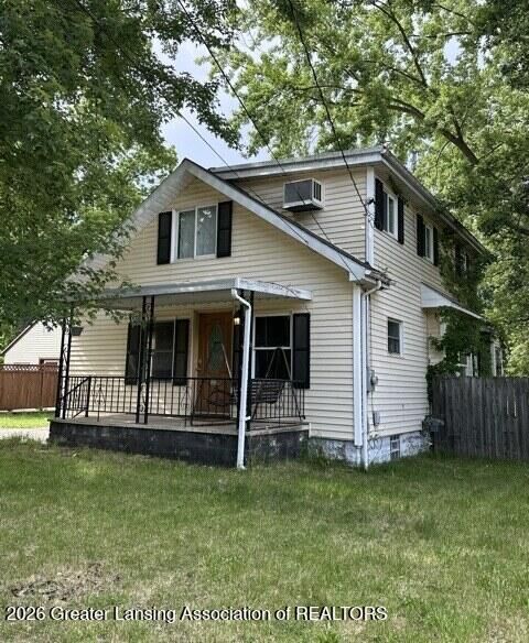 Property Photo: 1612 Hillcrest Street MI 48910