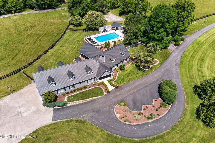 Property Photo:  2900 E Highway 42  KY 40031 