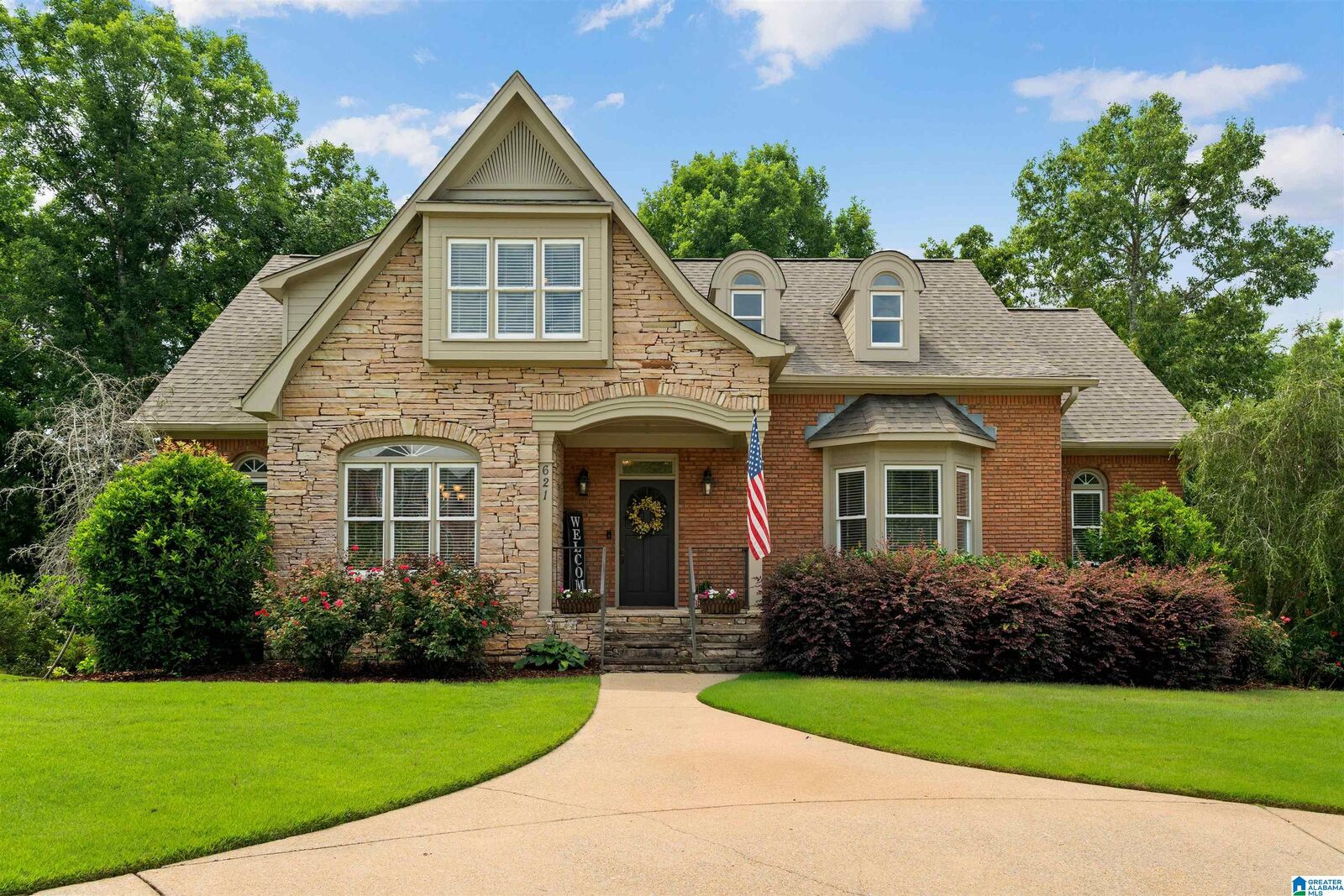 Property Photo:  621 Rena Drive  AL 35146 